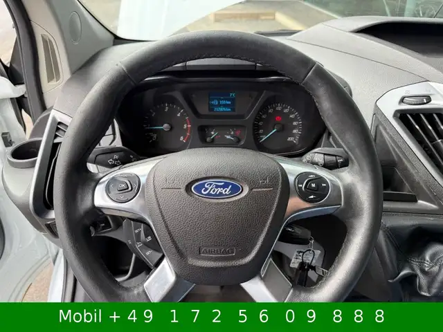 Ford Transit Custom view 13