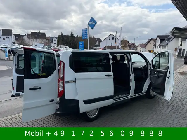 Ford Transit Custom view 9