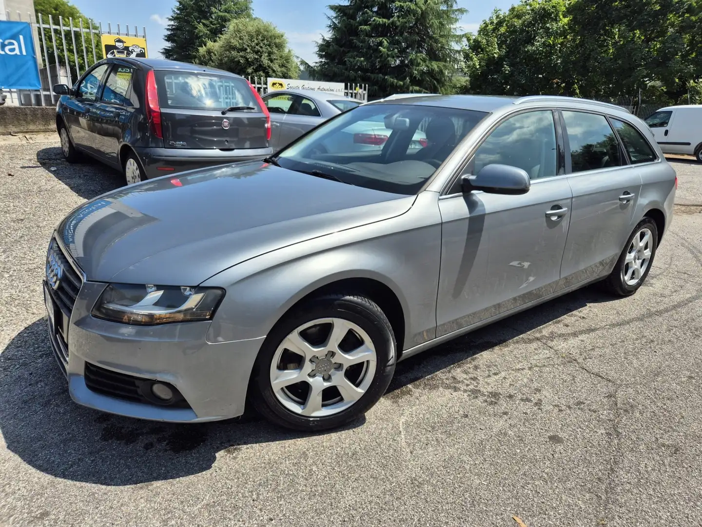 Audi A4 Avant 2.0 tdi UNICO PROPRIETARIO - 1