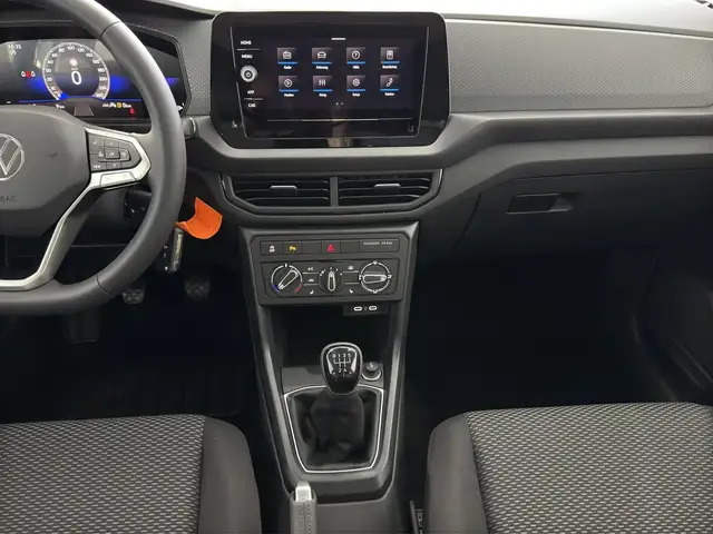 Volkswagen T-Cross view 10
