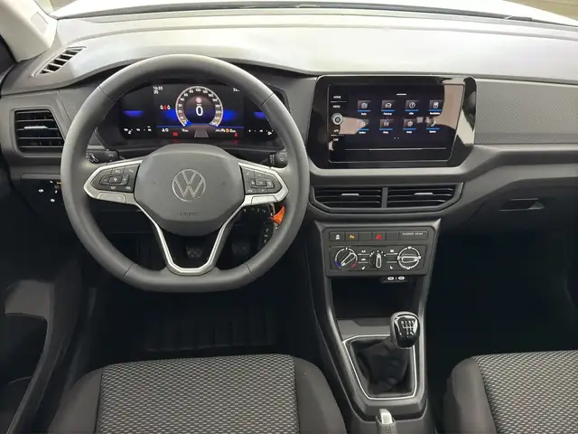 Volkswagen T-Cross view 7