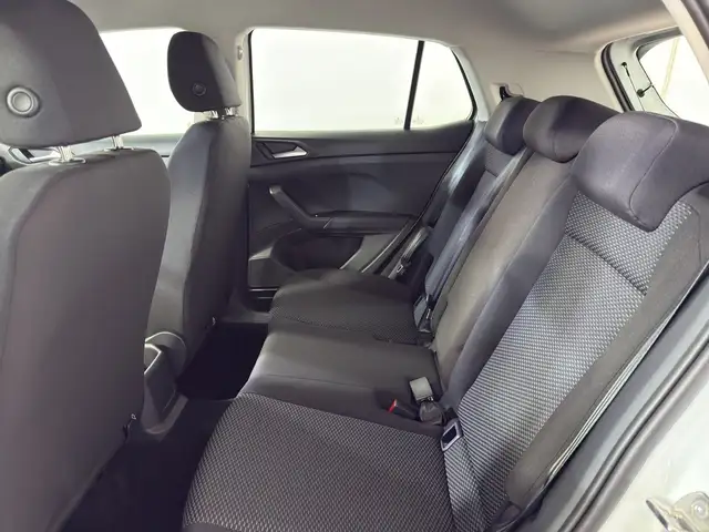 Volkswagen T-Cross view 15