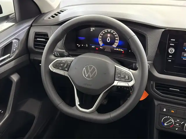 Volkswagen T-Cross view 8