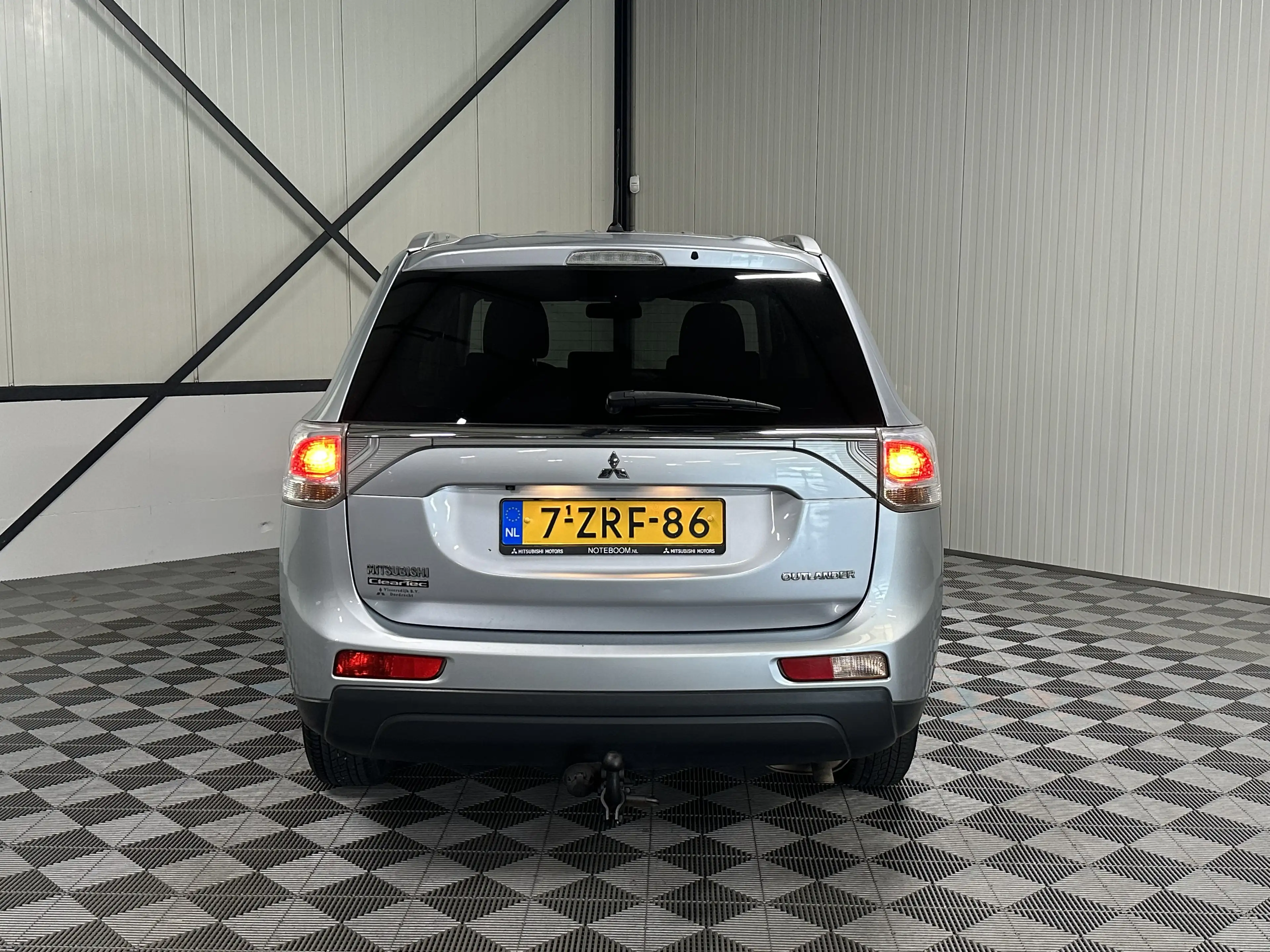 Mitsubishi Outlander 2.0 Aut | Business Edition 7-Pers | Navi | Camera — photo 7