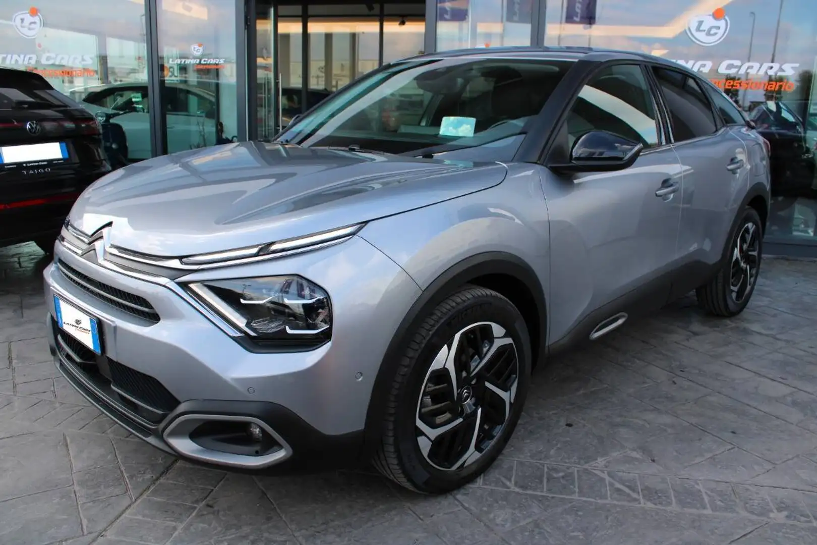 Citroen C4 1.2 puretech Shine s&s 130cv Con NAVIGATORE Gris - 1