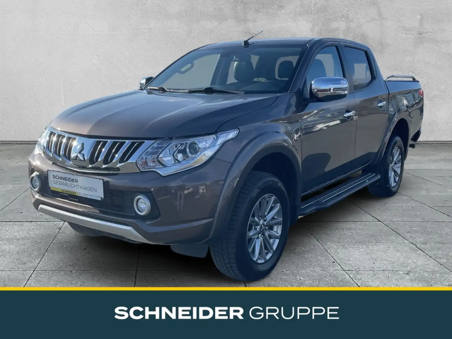 Mitsubishi L200 SUV-Star+ Doppelkabine 4WD STANDHEIZUNG Marrón - 1