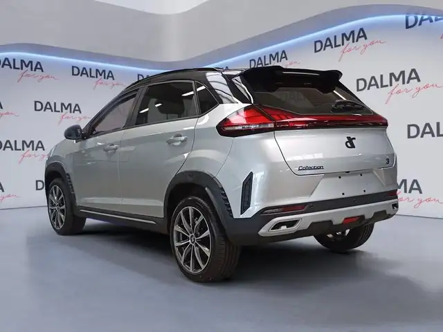 DR Automobiles DR3 view 3