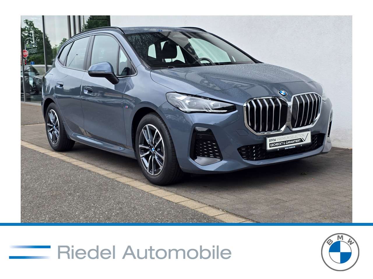 BMW 220