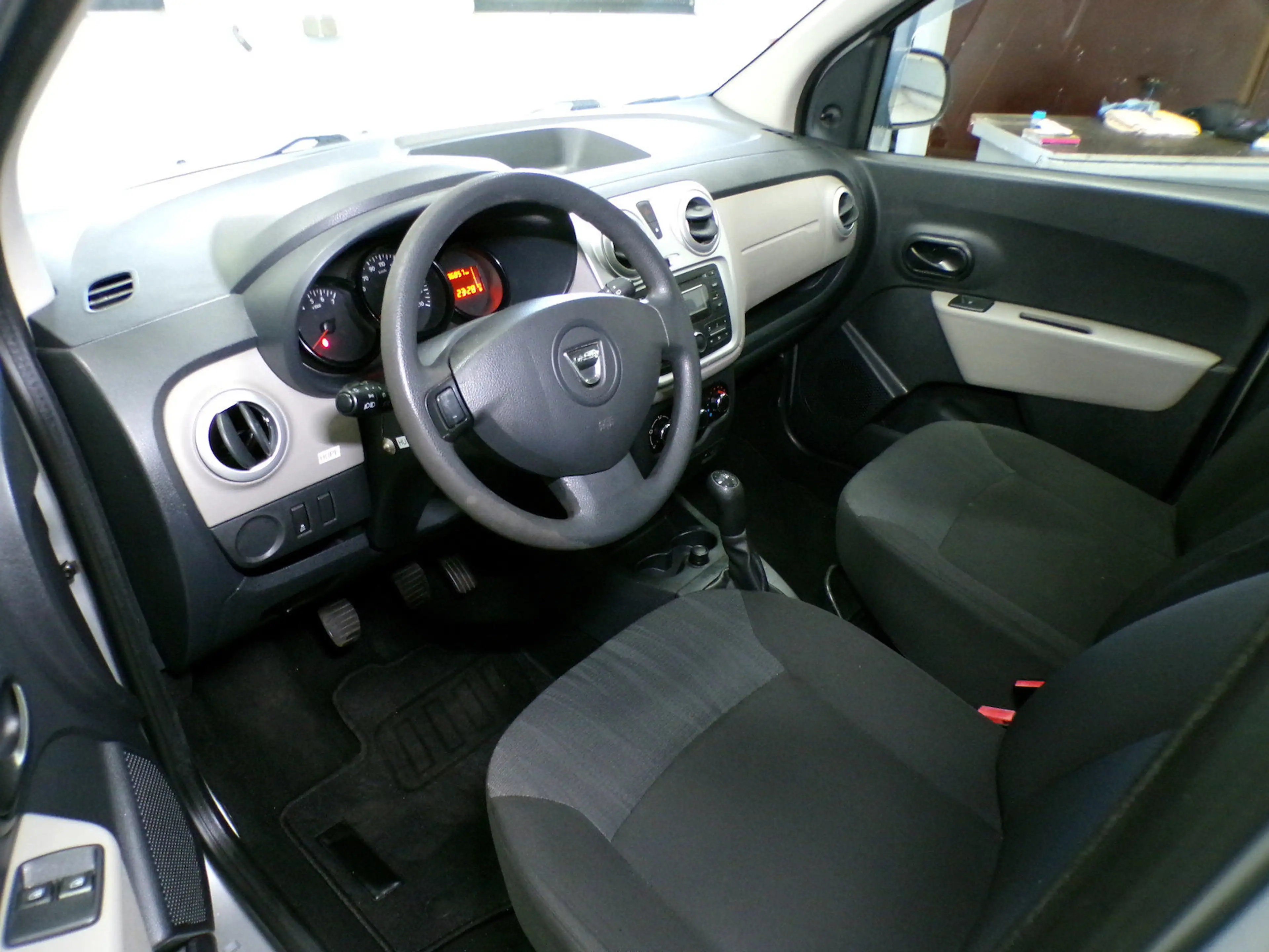 Dacia Lodgy Laureate 1.Hand Scheckheft 24.Mo.Gar. TOP — photo 10