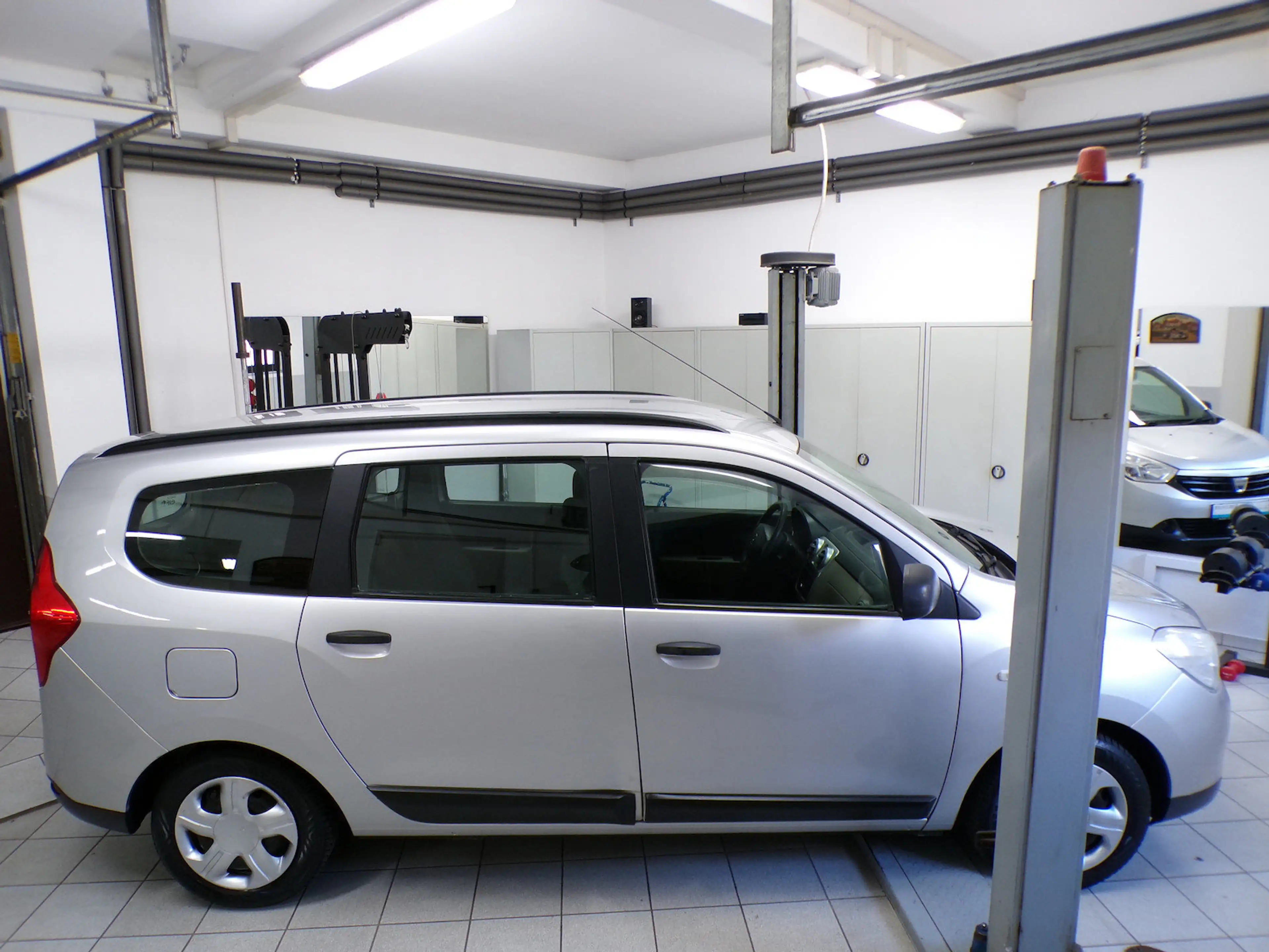 Dacia Lodgy Laureate 1.Hand Scheckheft 24.Mo.Gar. TOP — photo 9