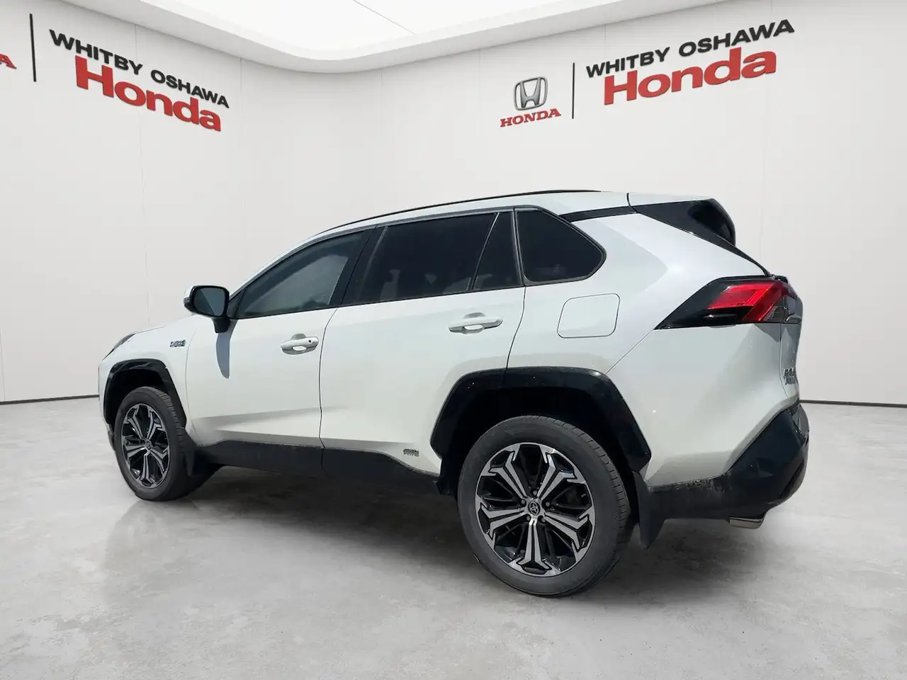 Toyota RAV 4 Prime снимка Toyota RAV 4 Prime