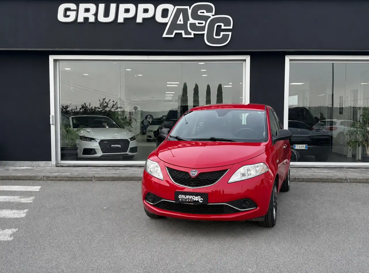 Lancia Ypsilon 2022