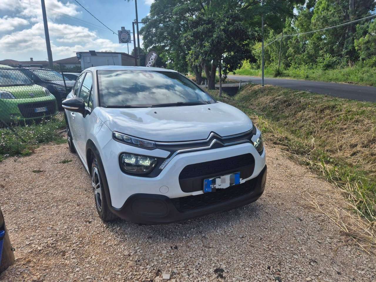 Citroen C3 C3 1.5 bluehdi Shine Pack s