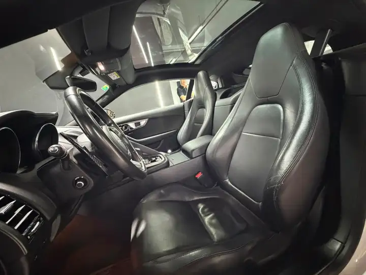 Jaguar F-Type COUPÉ 3.0 V6 2016, foto 11