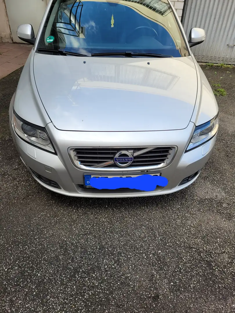 Volvo V50 V50 DPF D2 RDesign Pro Edition Silber - 1