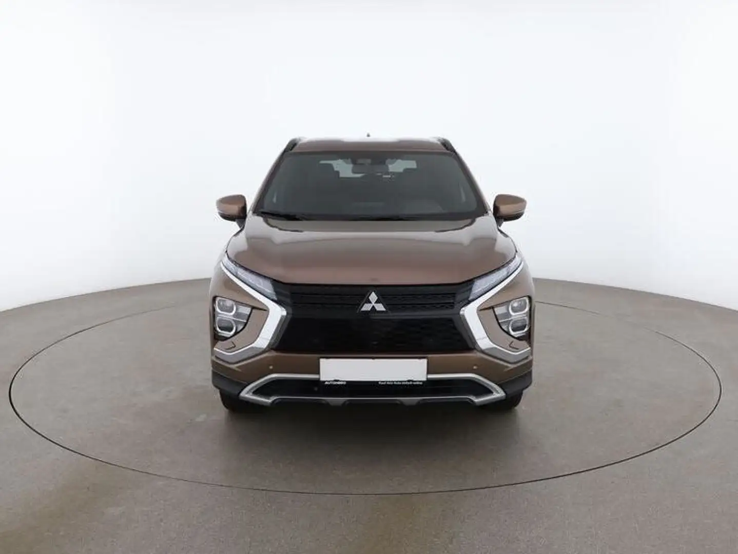 Mitsubishi Eclipse Cross 2,4 PHEV 4WD Intense+ Braun - 2