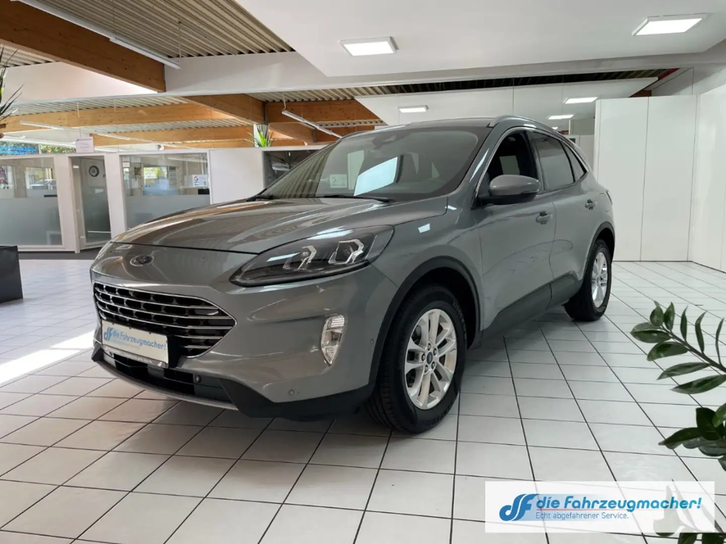 Ford Kuga Titanium X 2.0*EXPORT HUD Navi Digitales Cockpit S Plateado - 2