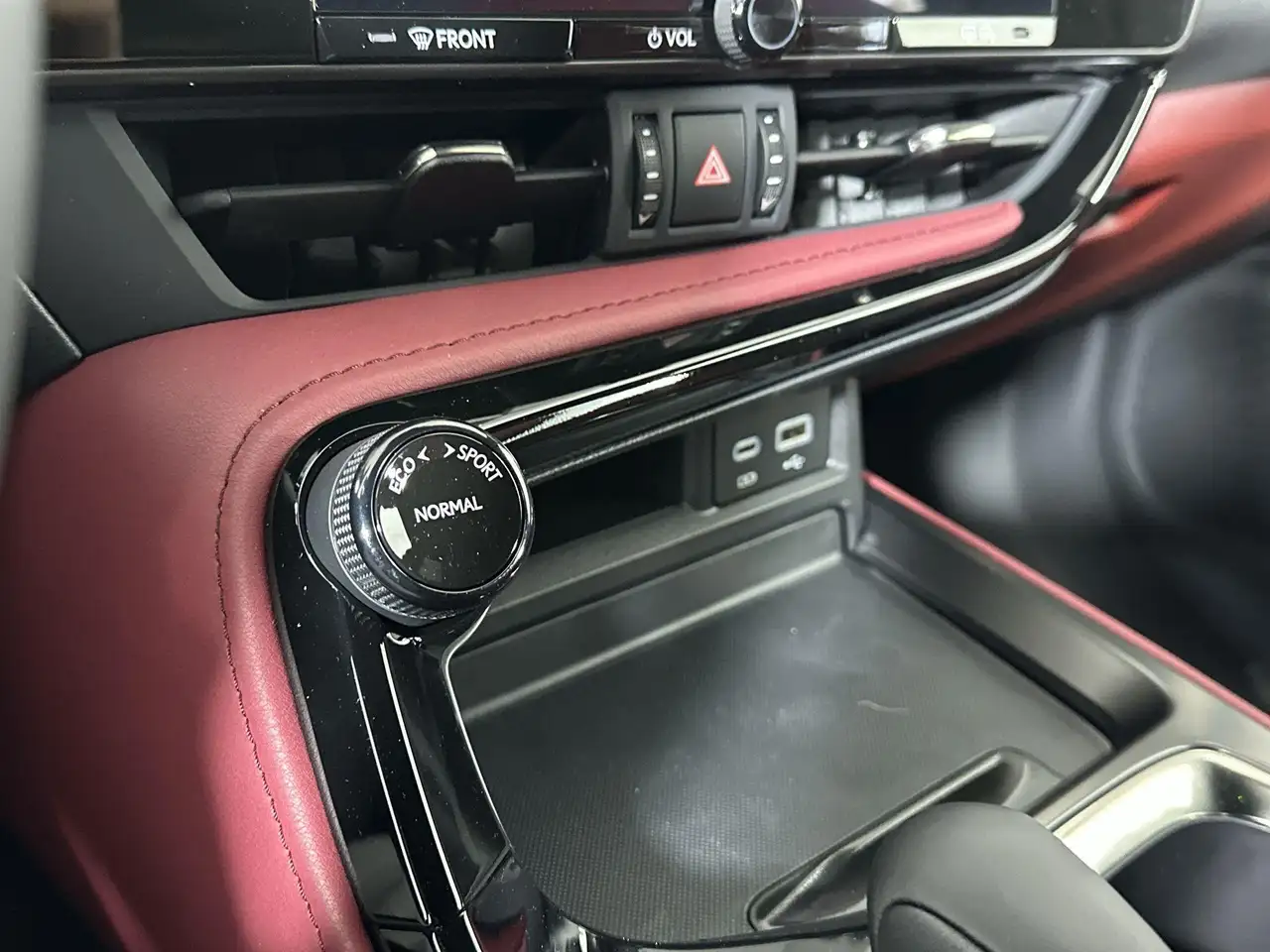 Lexus NX fotografie Lexus NX