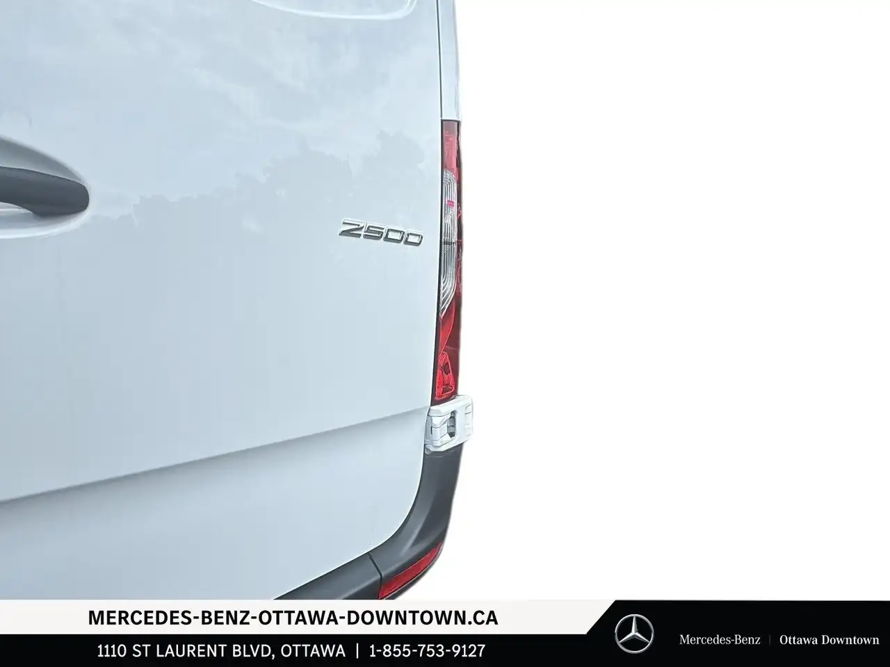 Mercedes-Benz Sprinter photo Mercedes-Benz Sprinter