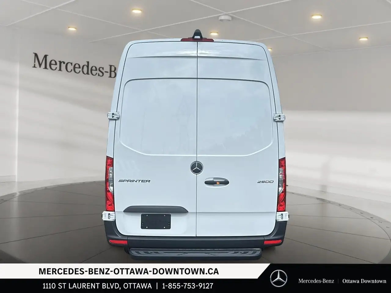 Mercedes-Benz Sprinter photo Mercedes-Benz Sprinter