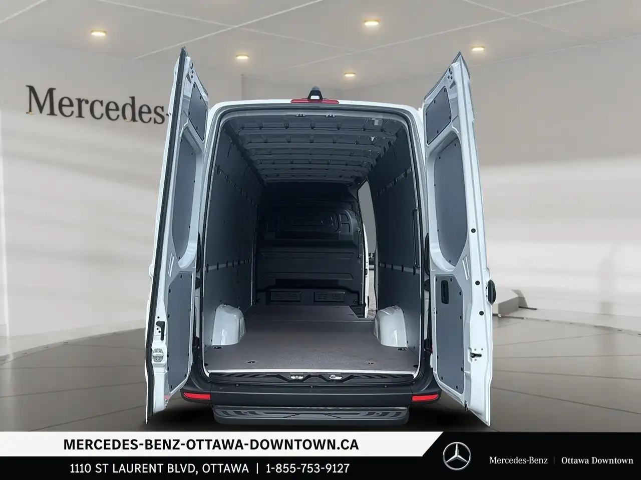 Mercedes-Benz Sprinter photo Mercedes-Benz Sprinter