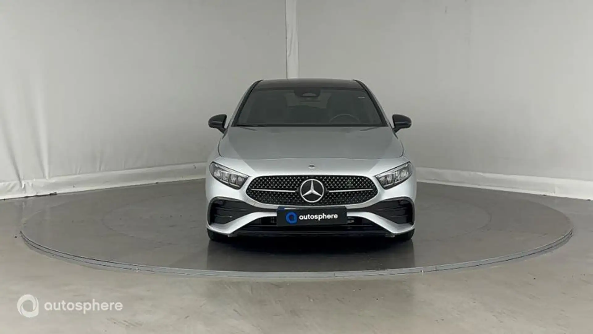Mercedes-Benz A 180 180 d 116ch AMG Line 8G-DCT - 2