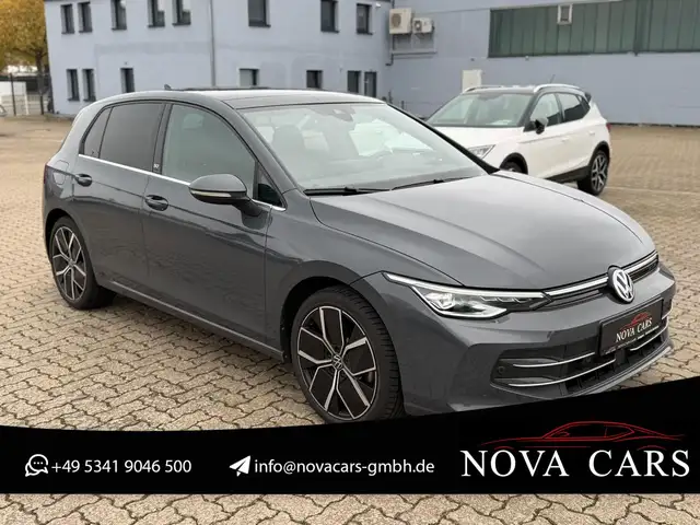 Volkswagen Golf 8 1.5 eTSI DSG Edition 50*ACC*LED*Navi*Kamera*SHZ*