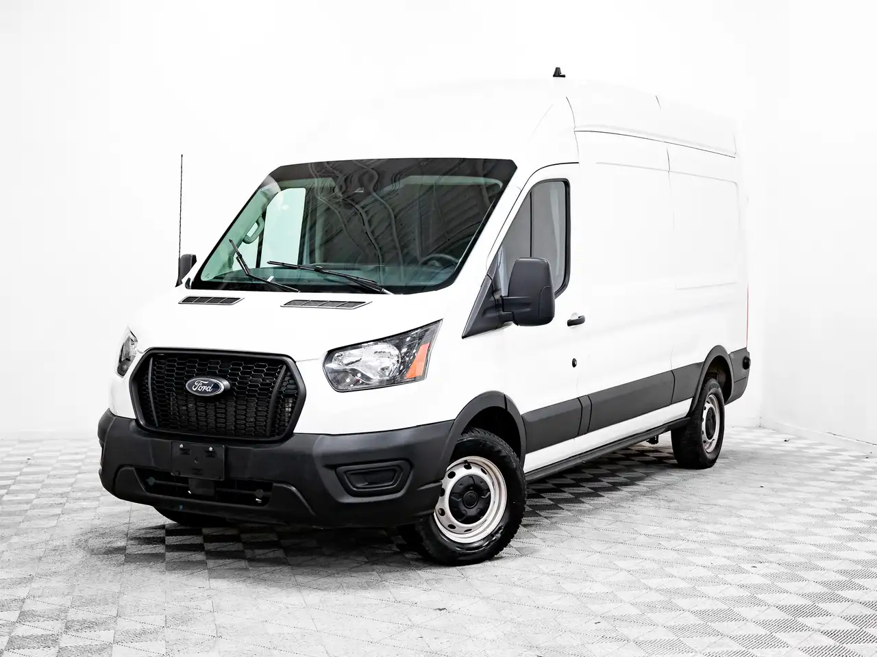 2025 Ford Transit Cargo Van