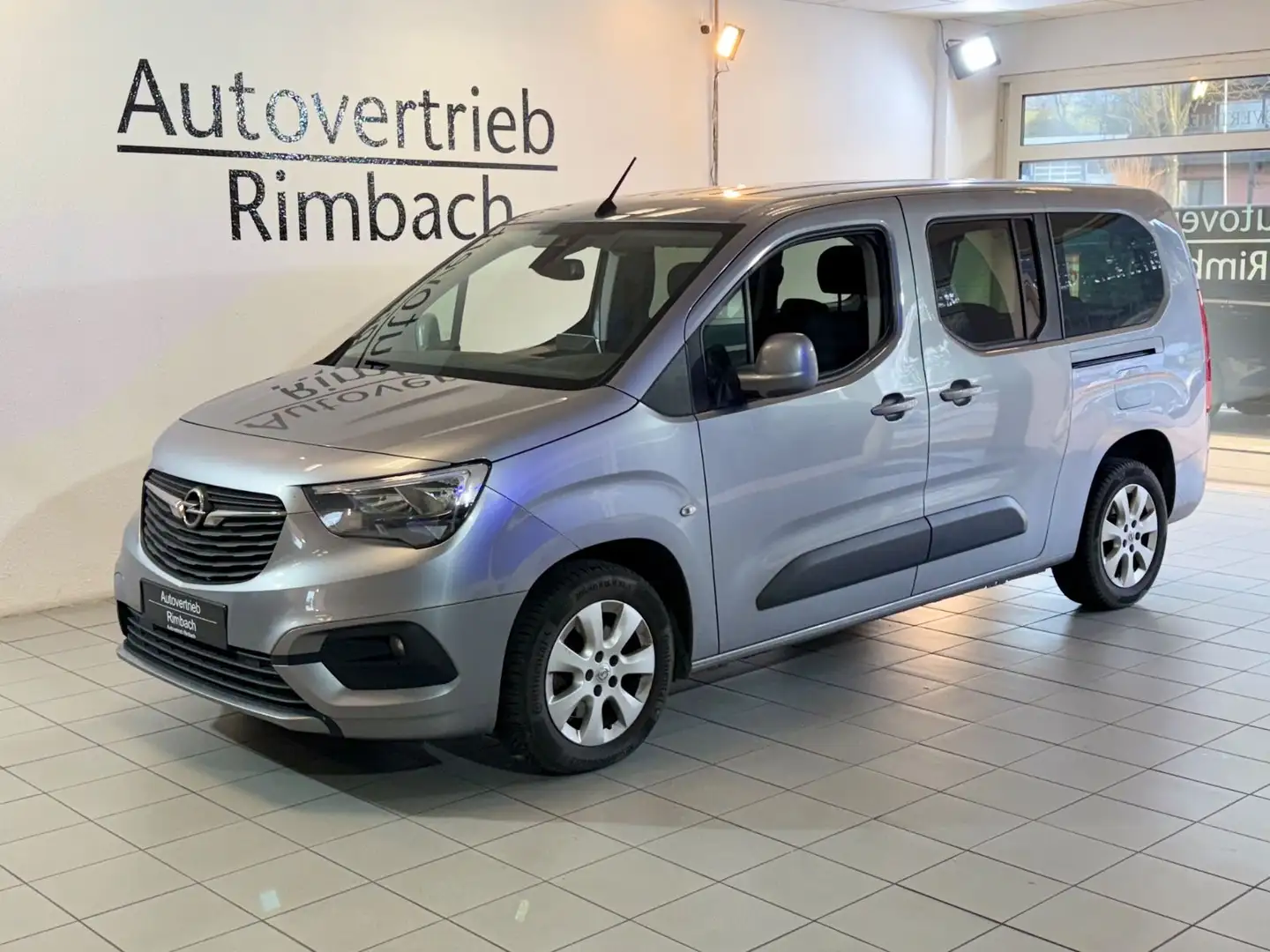 Opel Combo Life 1.5 Diesel Elegance XL Plateado - 1