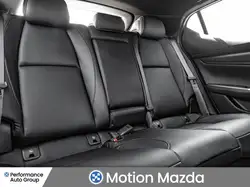Mazda 3 снимка Mazda 3
