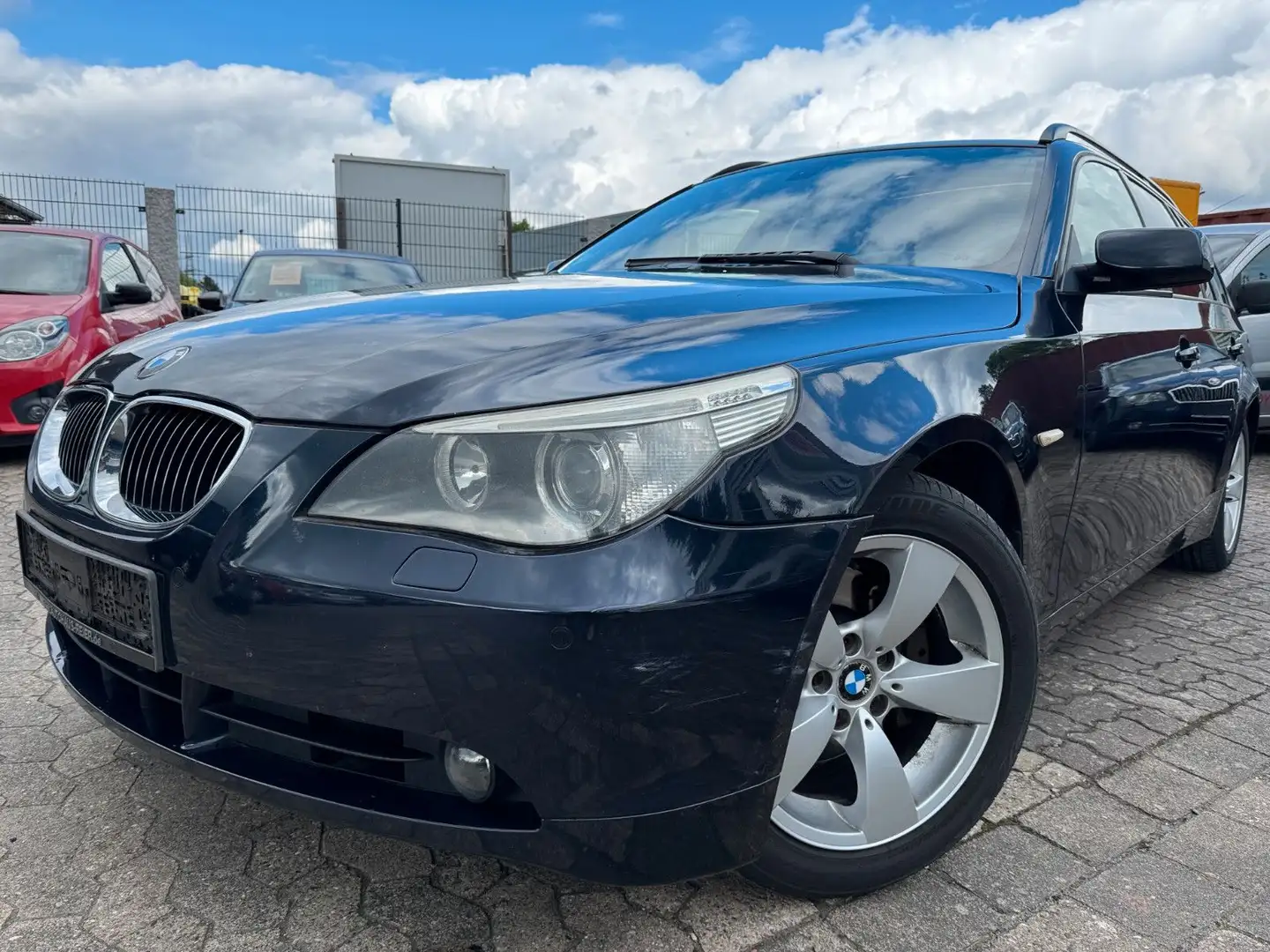 BMW 525 i Klimaautomatik,Panorama,6-Gang,PDC,Bi-Xenon Azul - 1