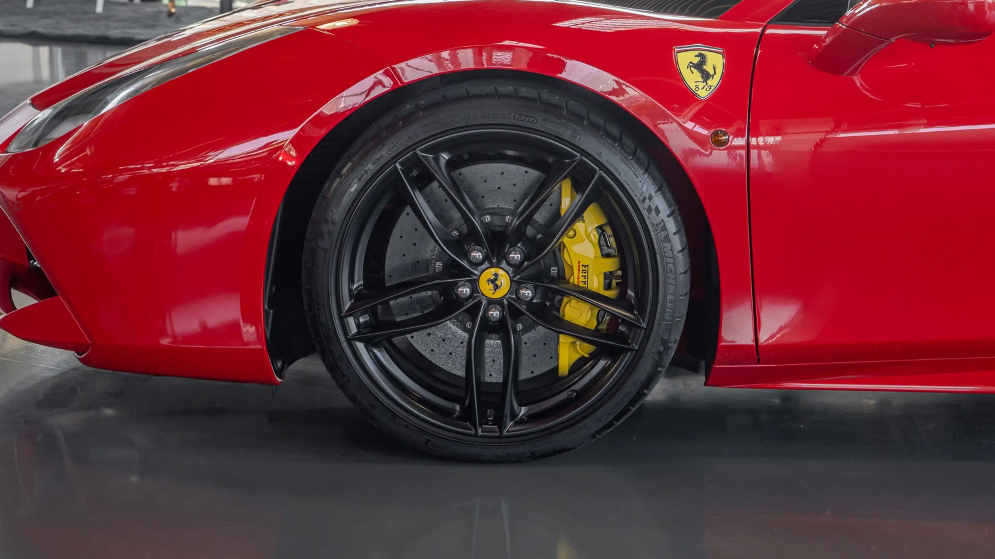 Ferrari 488 *1.Hd*nur19 TKM*UNFALLFREI* — photo 9