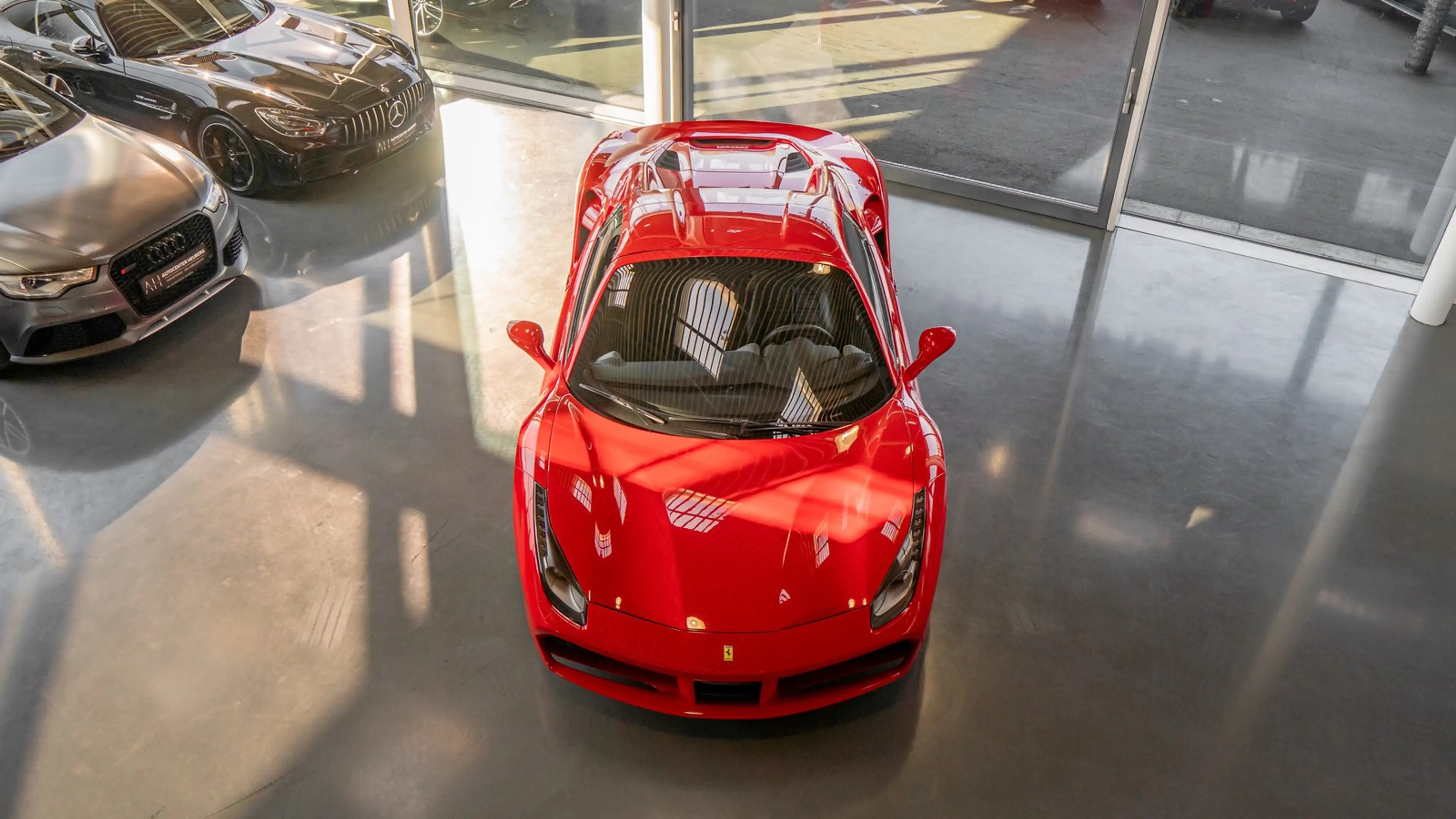 Ferrari 488 *1.Hd*nur19 TKM*UNFALLFREI* — photo 3