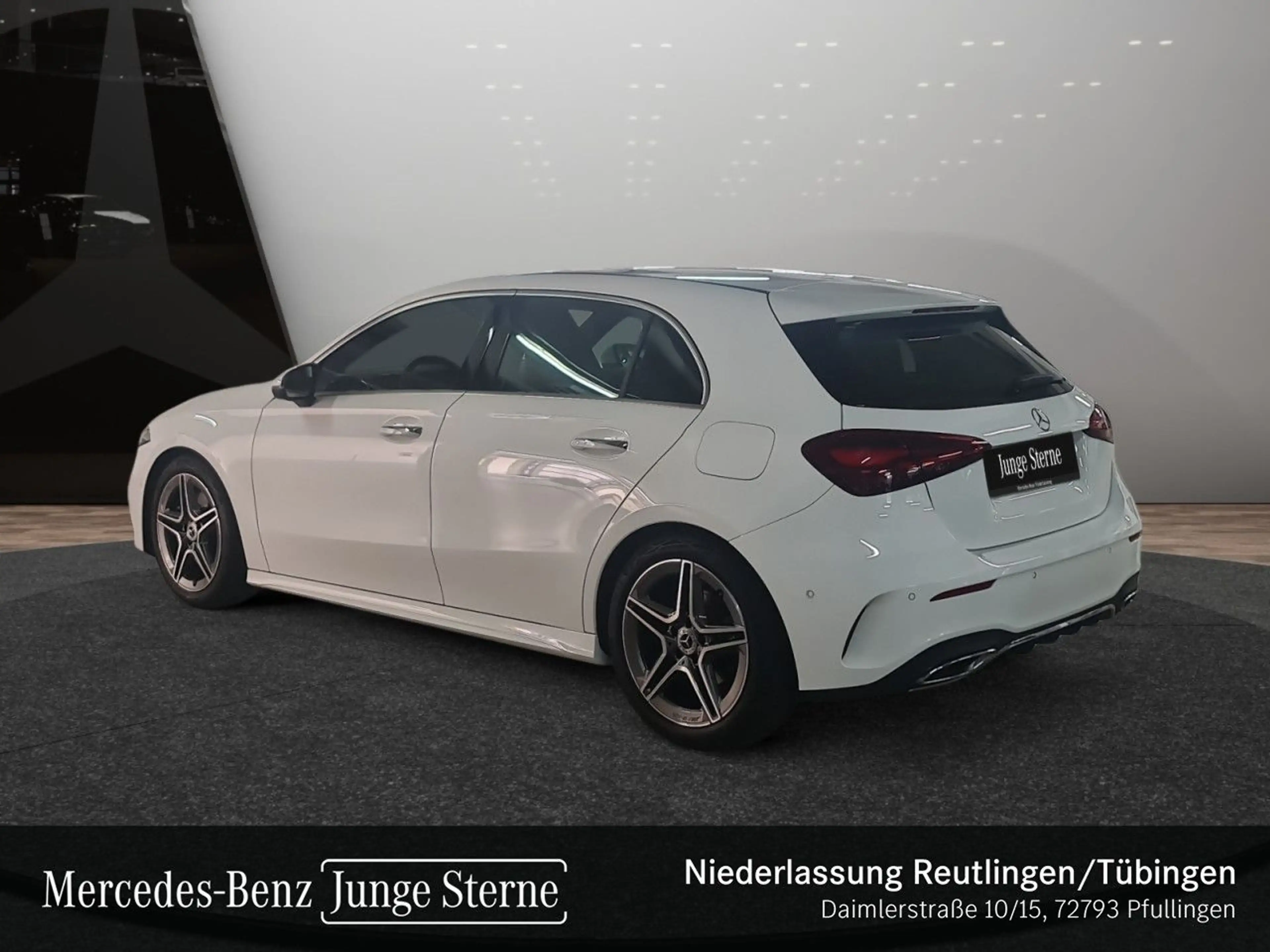 Mercedes-Benz A 220 d AMG+LED+KAMERA+KEYLESS+8G — photo 9
