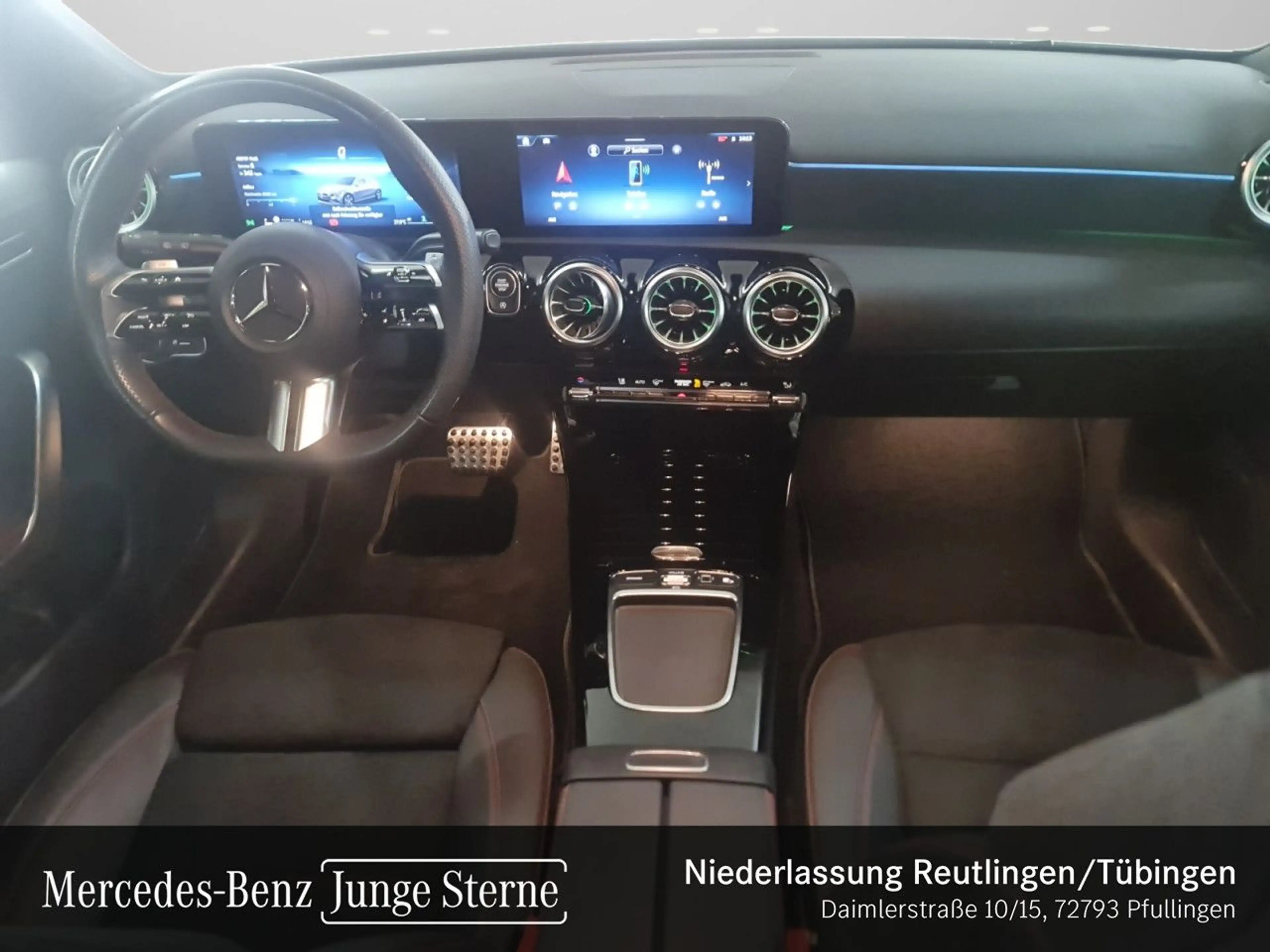 Mercedes-Benz A 220 d AMG+LED+KAMERA+KEYLESS+8G — photo 12