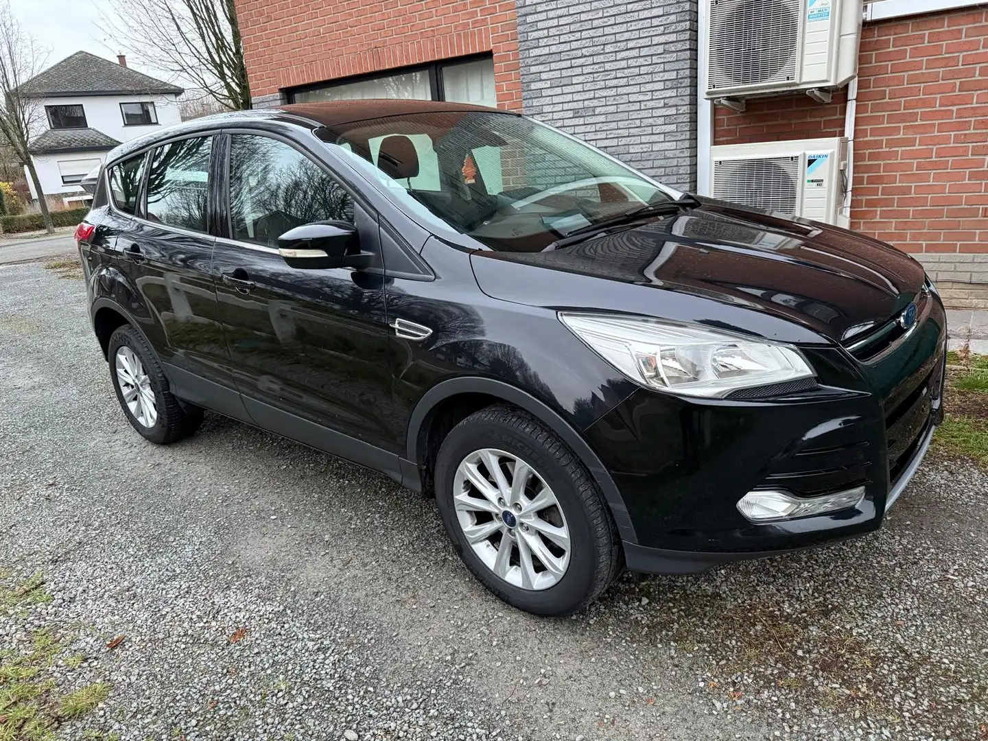 Ford Kuga Kuga 1.5 EcoBoostAWDTitanium+S/SGARANTIE 1 AN/JAAR Noir - 2