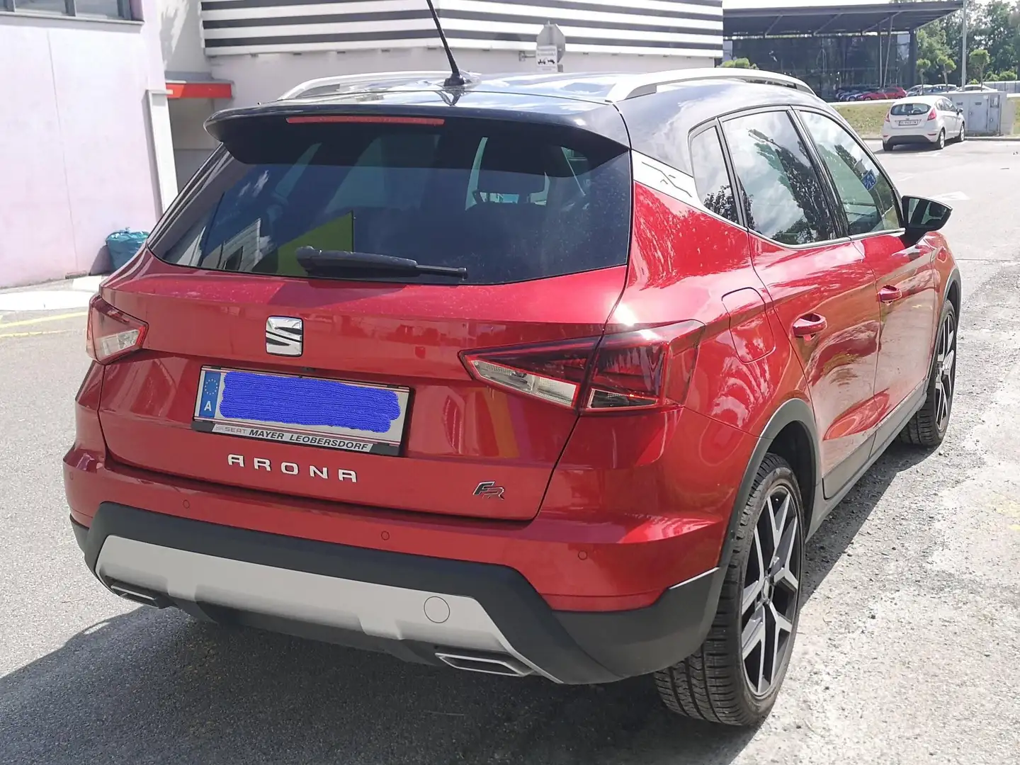 SEAT Arona Arona 1,0 Eco TSI FR DSG FR Rot - 2