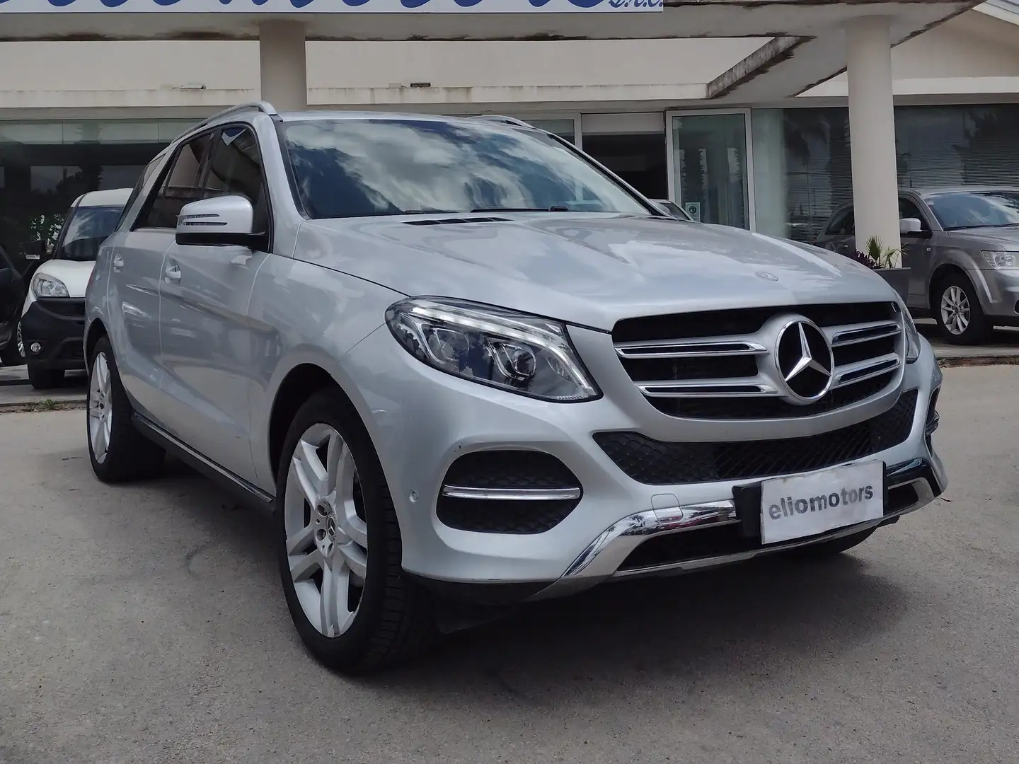 Mercedes-Benz GLE 250 GLE 250 d Exclusive Plus 4matic auto Argintiu - 1