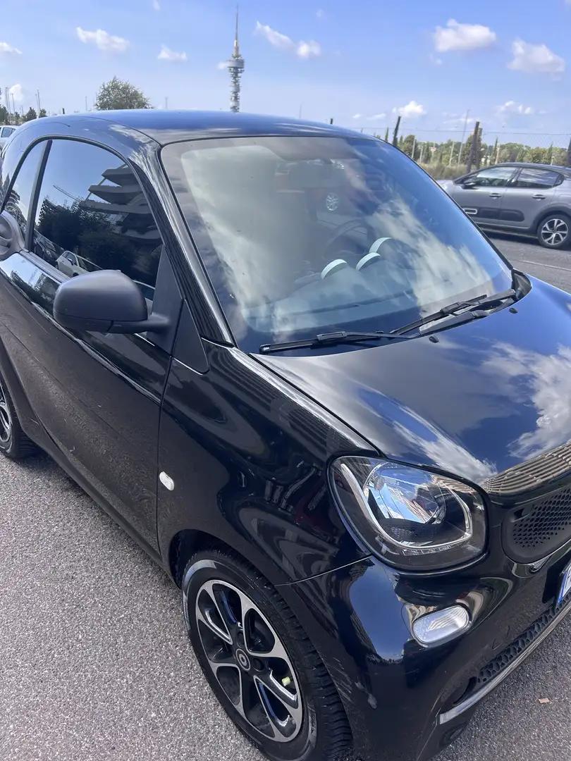 smart city-coupé/city-cabrio fortwo coupe Nero - 2