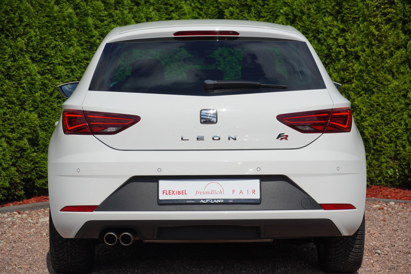 SEAT Leon 1.8 FR LED Navi Tempomat Sitzheizung DAB — photo 5