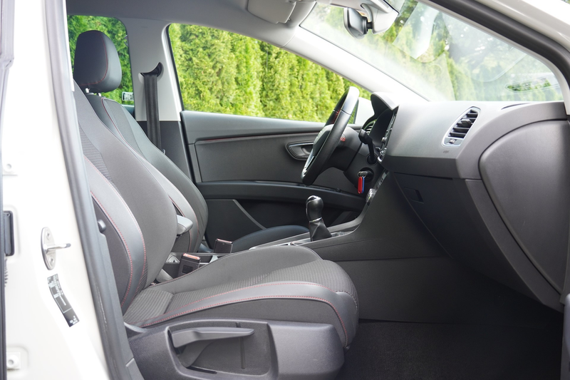 SEAT Leon 1.8 FR LED Navi Tempomat Sitzheizung DAB — photo 28