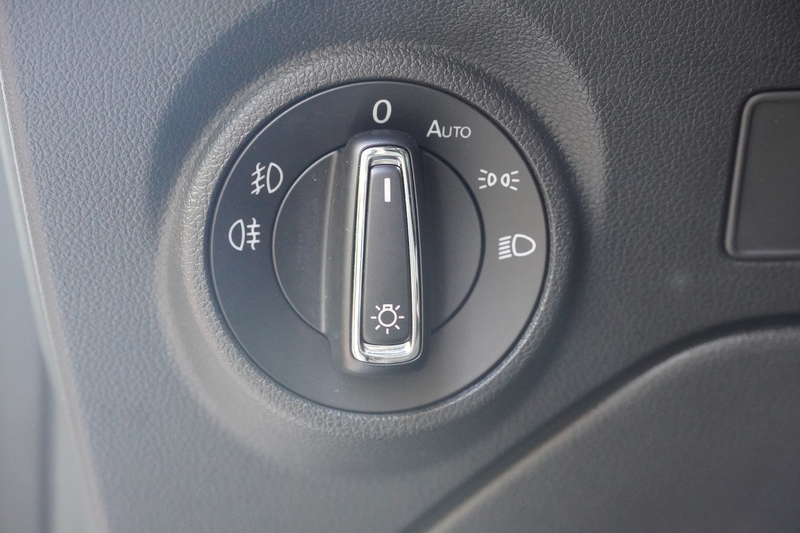 SEAT Leon 1.8 FR LED Navi Tempomat Sitzheizung DAB — photo 23