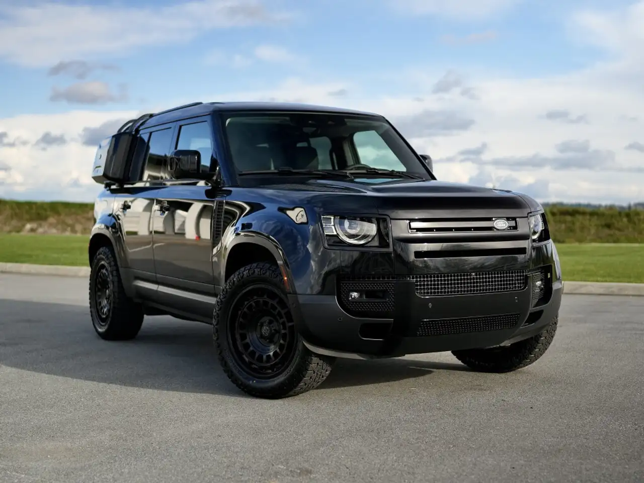 2025 Land Rover Defender