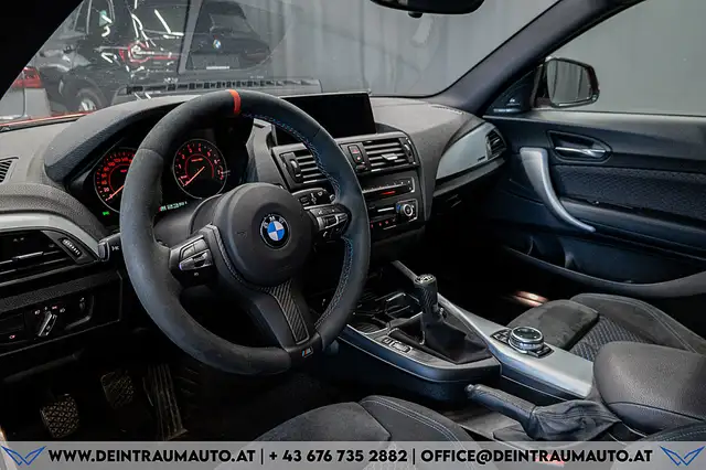 BMW 2 Series view 12
