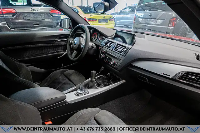 BMW 2 Series view 11