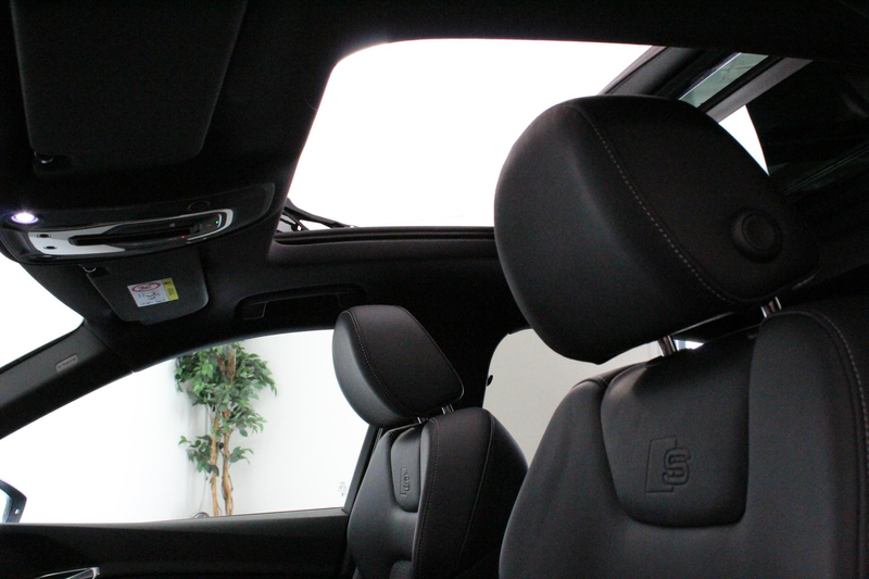 Audi Q8 e-tron Sportback 55 quattro S Edition Competition 115 kWh — photo 14