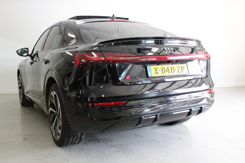 Audi Q8 e-tron Sportback 55 quattro S Edition Competition 115 kWh — photo 5