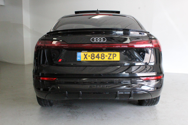 Audi Q8 e-tron Sportback 55 quattro S Edition Competition 115 kWh — photo 7