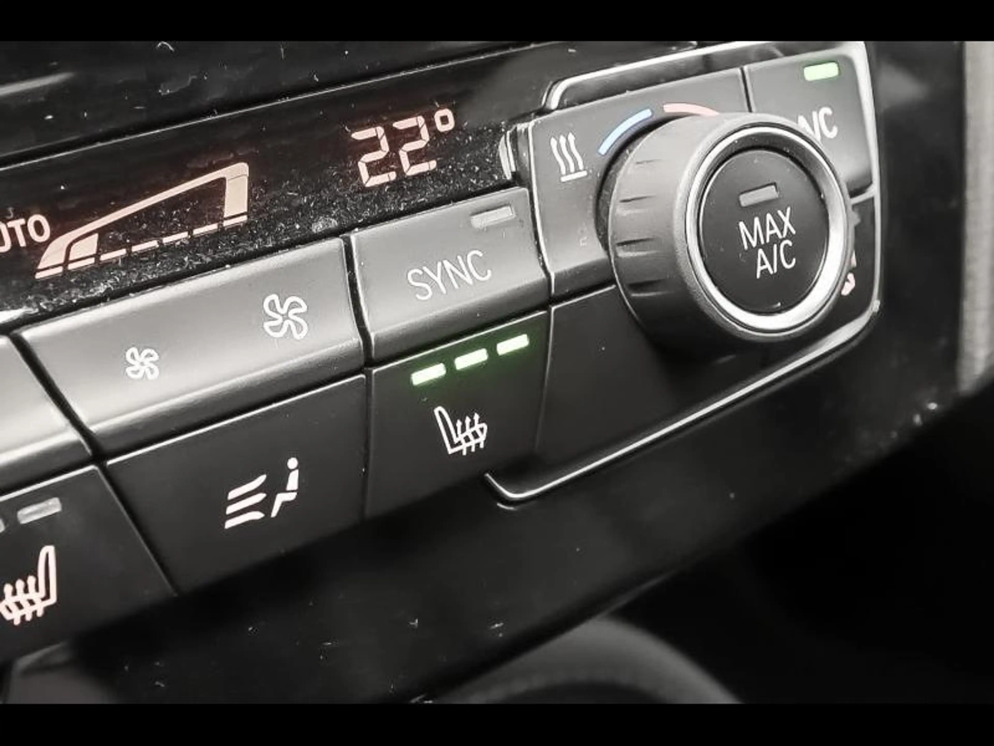 BMW X1 sDrive 18i - xLine / PDC / LED / Zetelvw / DAB / T — photo 13