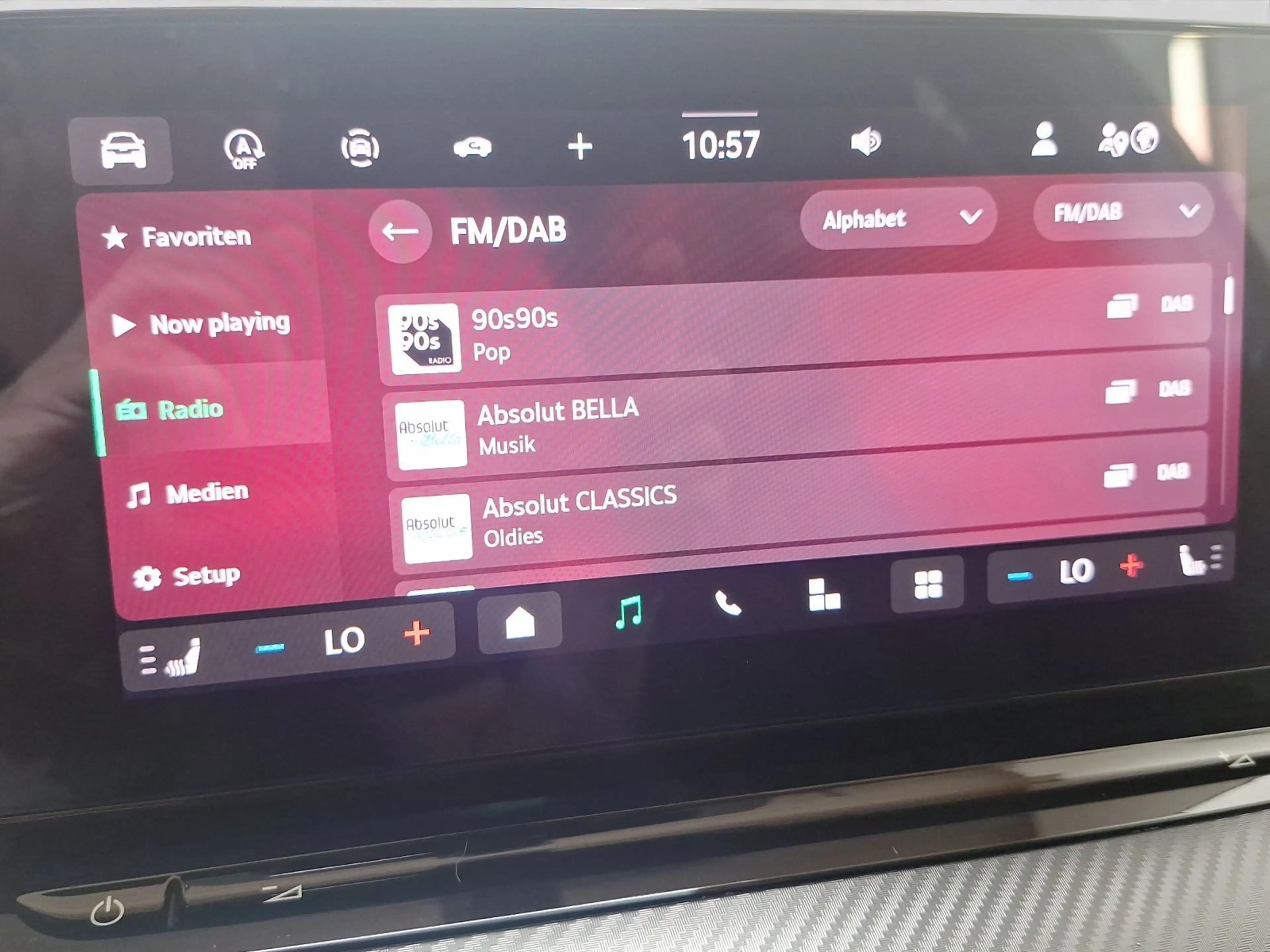 Skoda Octavia Combi 1.5 TSI DSG SPORTLINE LED PDC DAB — photo 13